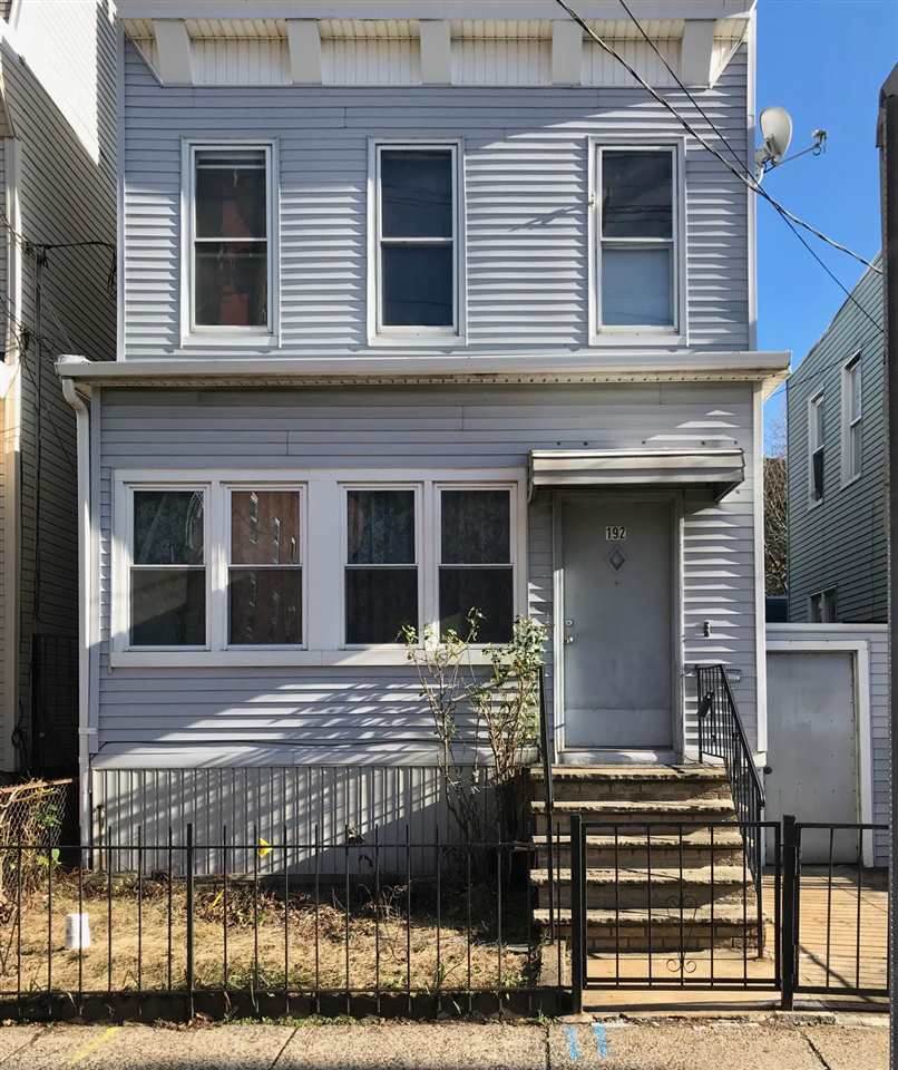 192 Tonnelle Ave - Photo 1