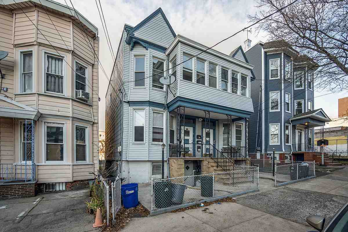 104 Cottage St - Photo 1