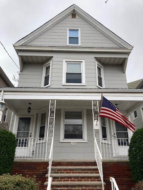 176 Avenue B - Photo 1