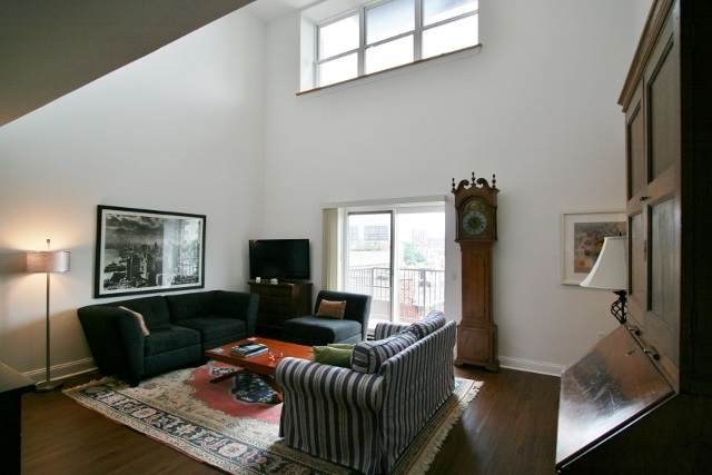 769 Montgomery St - Photo 1