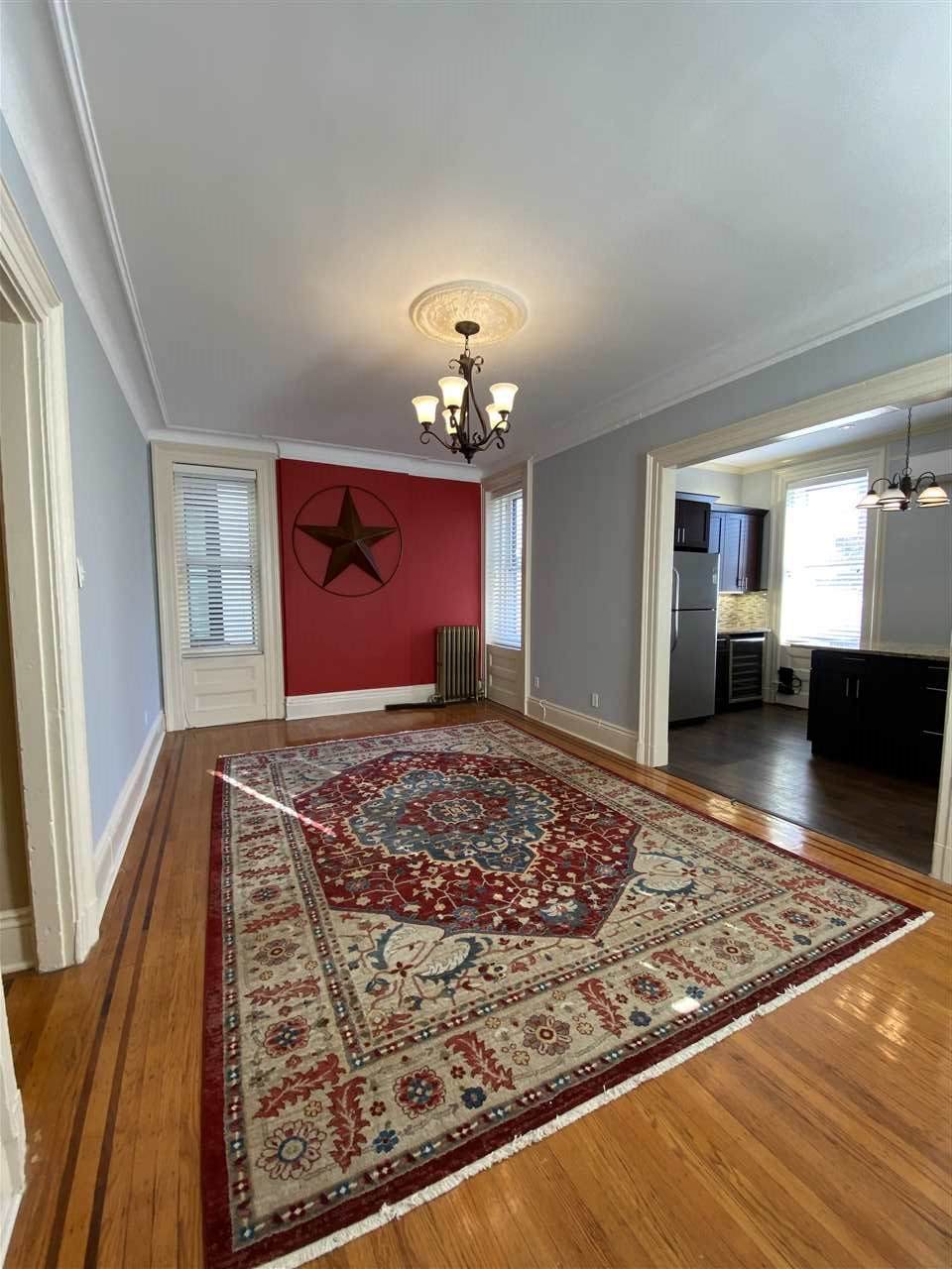 631 Washington St - Photo 1