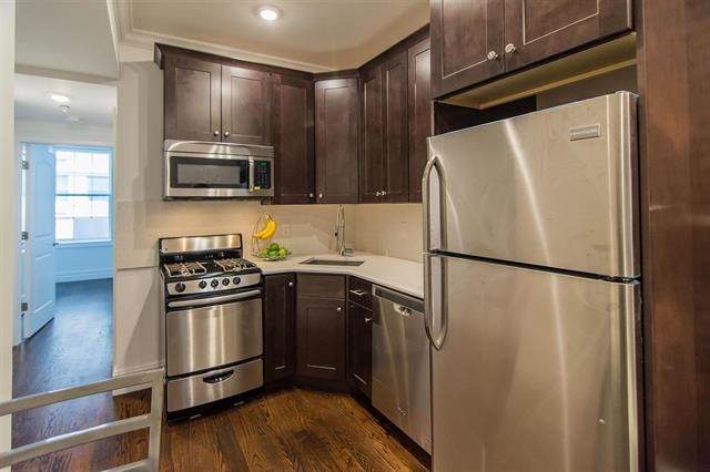 305 1ST ST - Photo 1