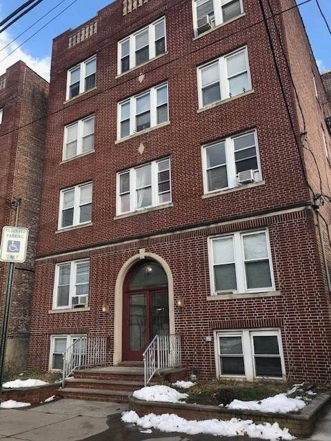 160 Avenue C - Photo 1