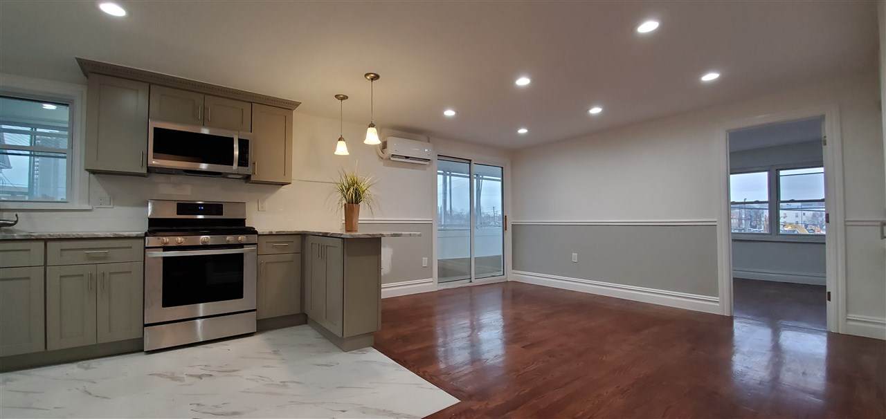 69 Washburn St - Photo 1