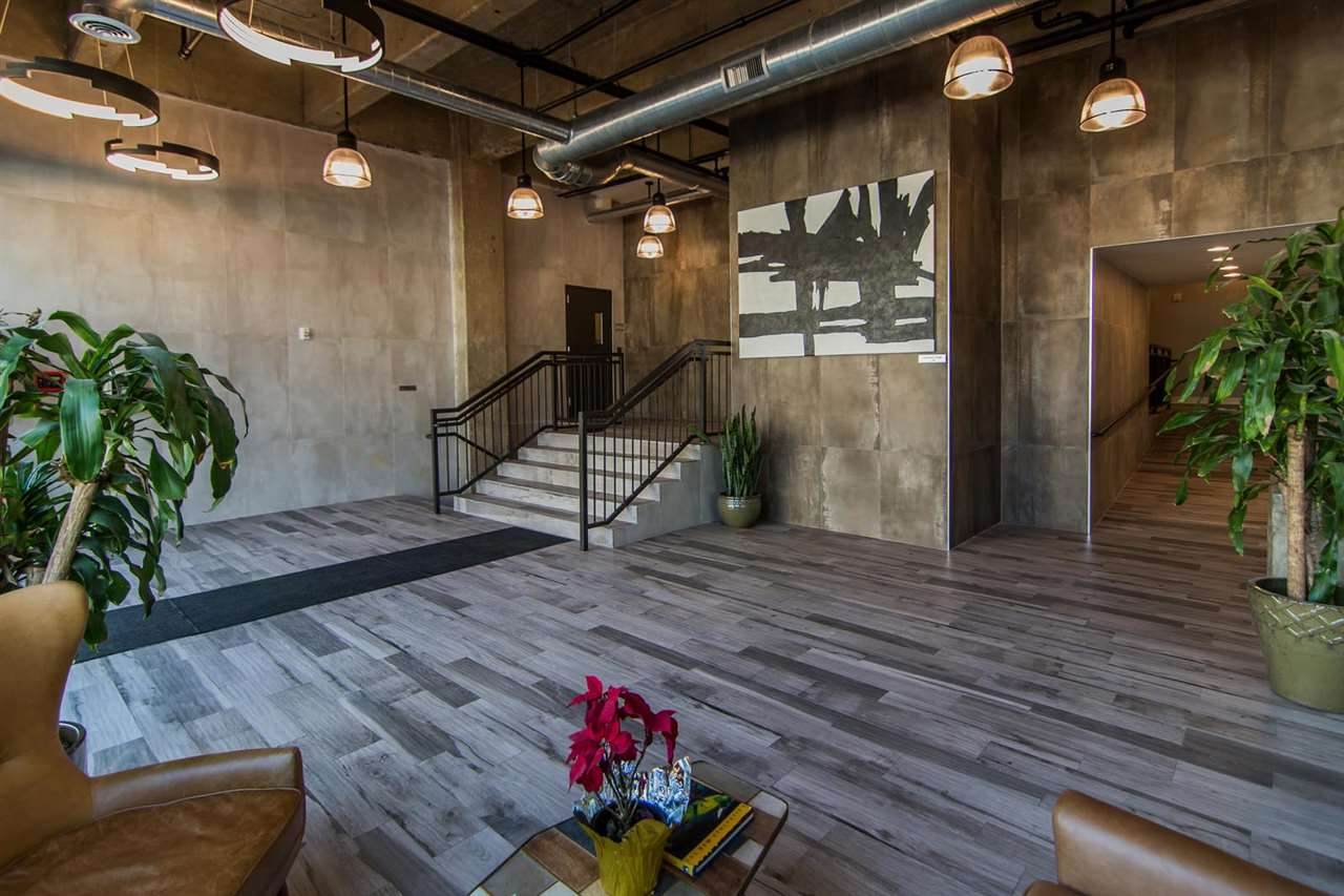 136 Oakland Ave - Photo 1