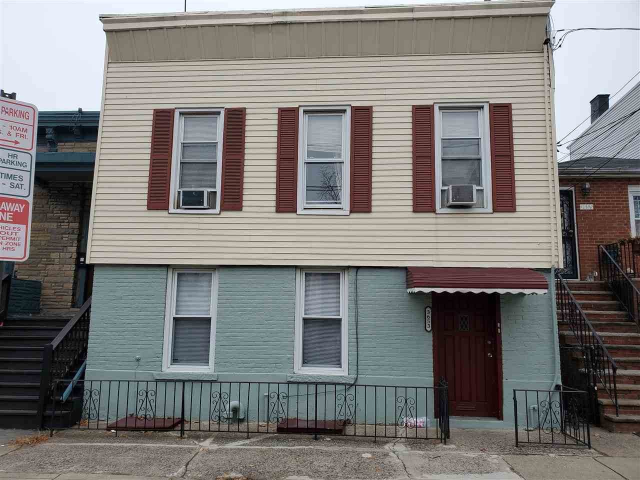 3653 Kennedy Blvd - Photo 1