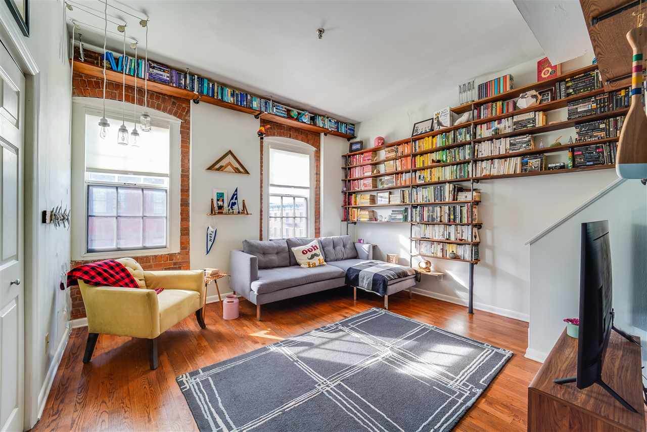158 Wayne St - Photo 1