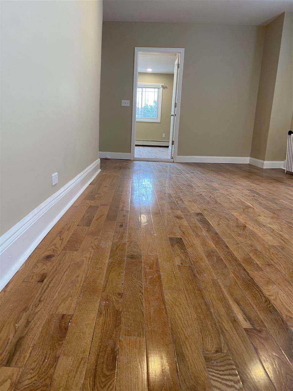 121 Newman Ave - Photo 1