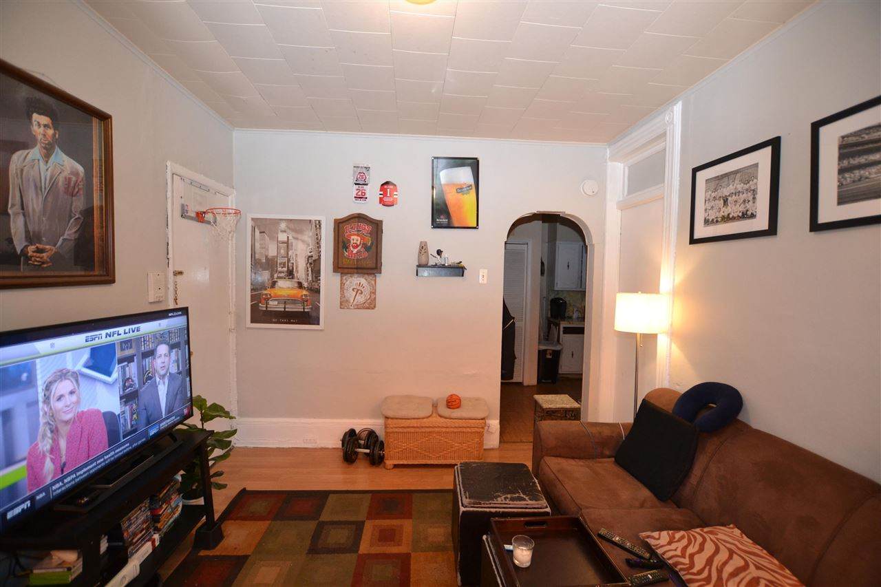309 3RD ST - Photo 1
