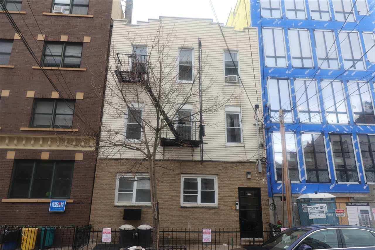 504 Jefferson St - Photo 1