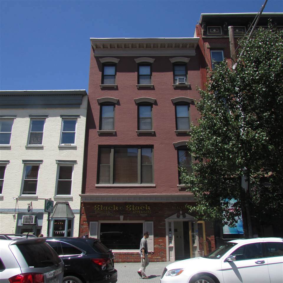 90 Hudson St - Photo 1