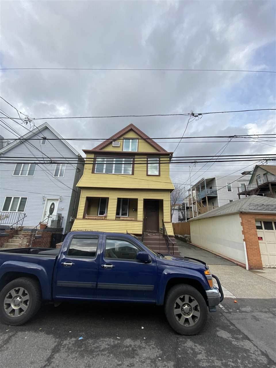 117 West 19Th St - Photo 1