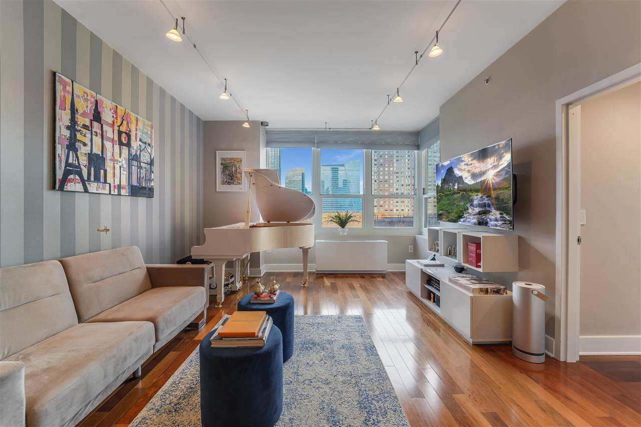 88 Morgan St - Photo 1