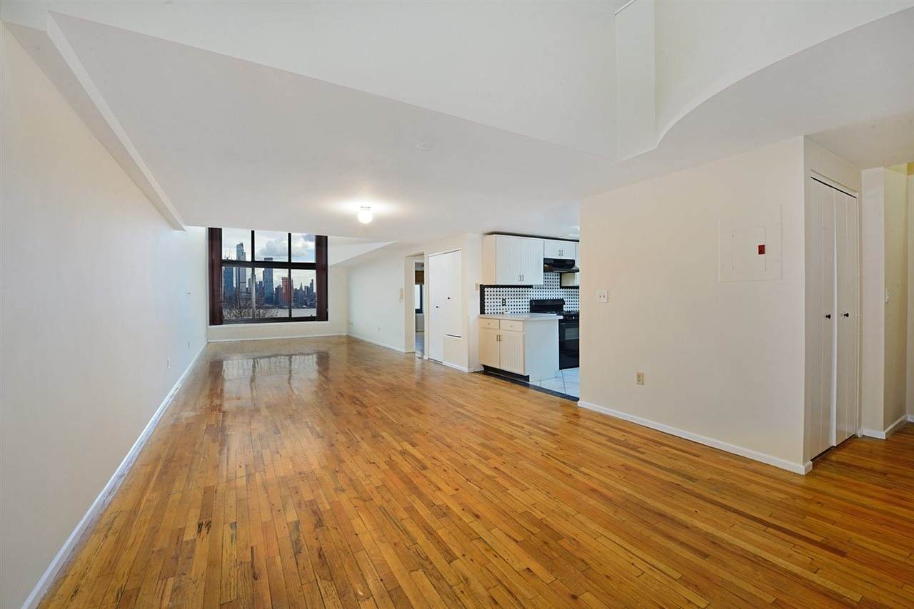 518-530 Gregory Ave - Photo 1