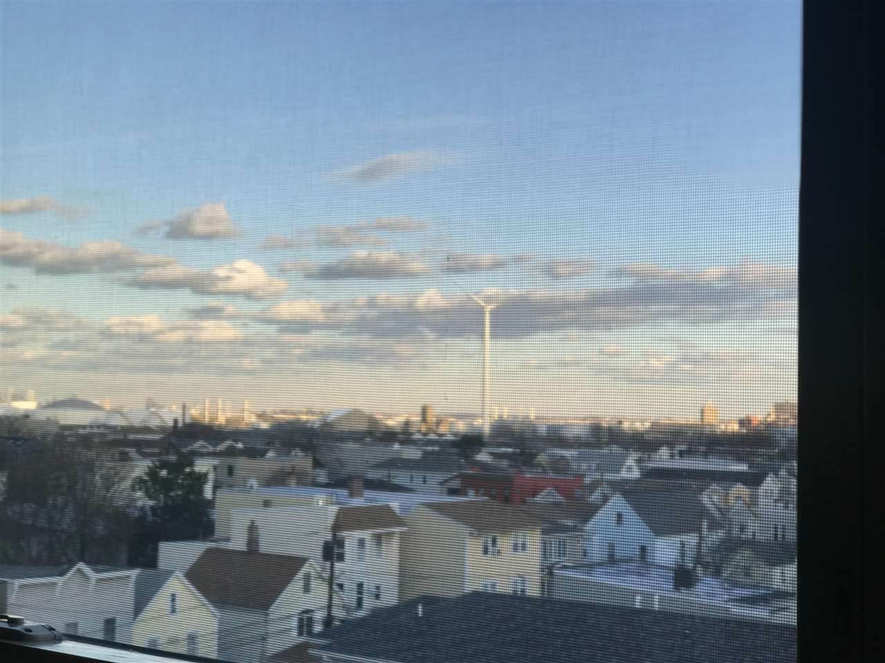 186 Broadway - Photo 1