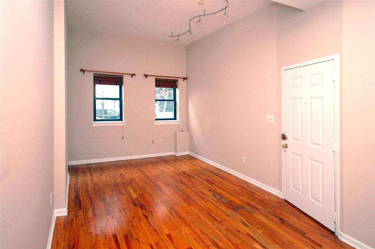 157 14TH ST - Photo 1
