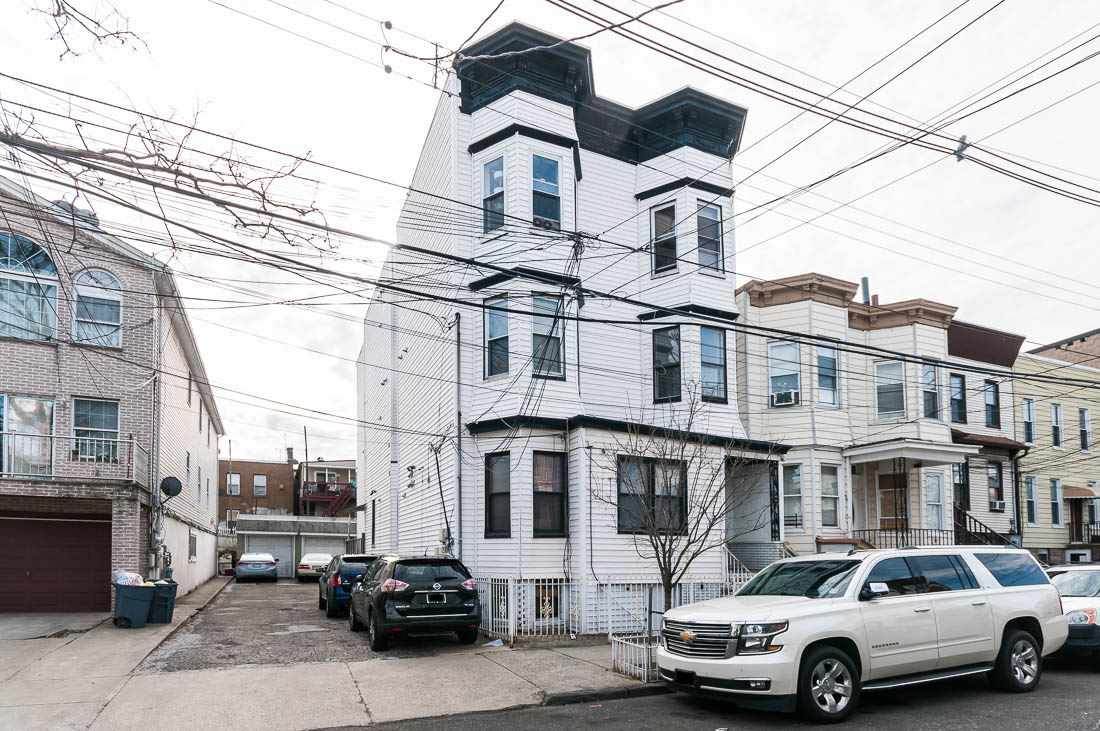 35 Poplar St - Photo 1