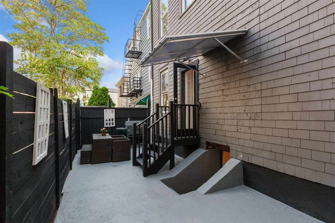 104 Hopkins Ave - Photo 1