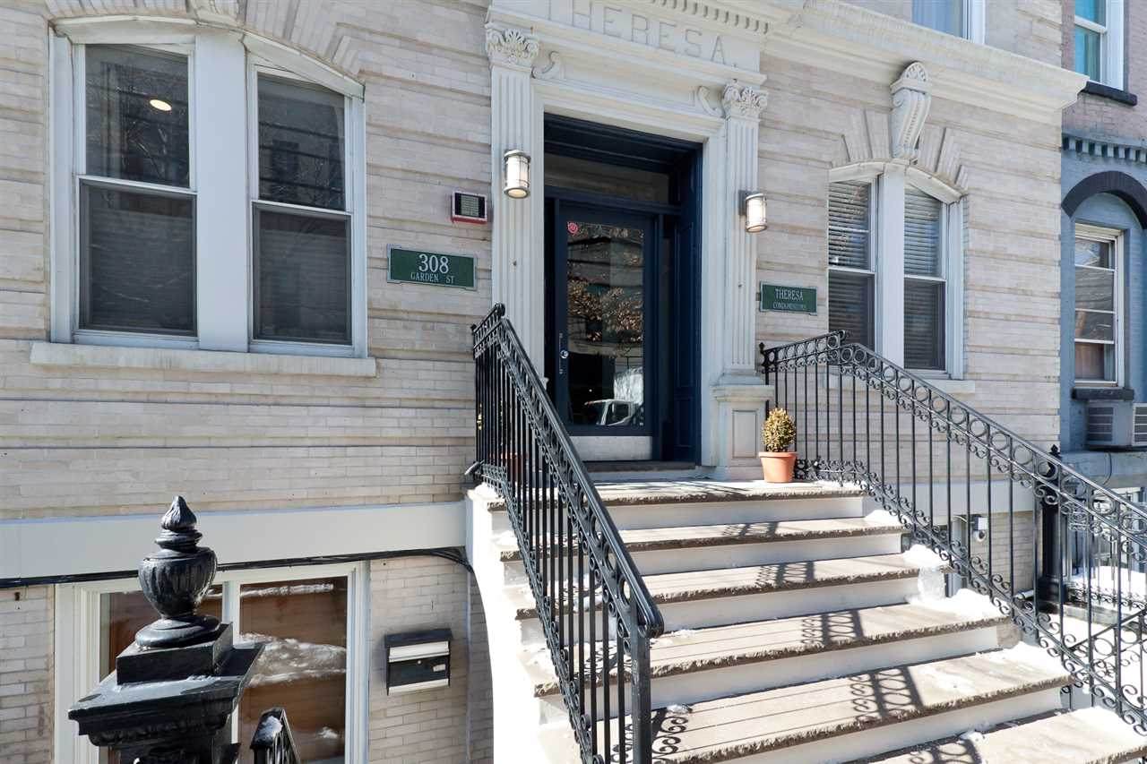 308 Garden St - Photo 1