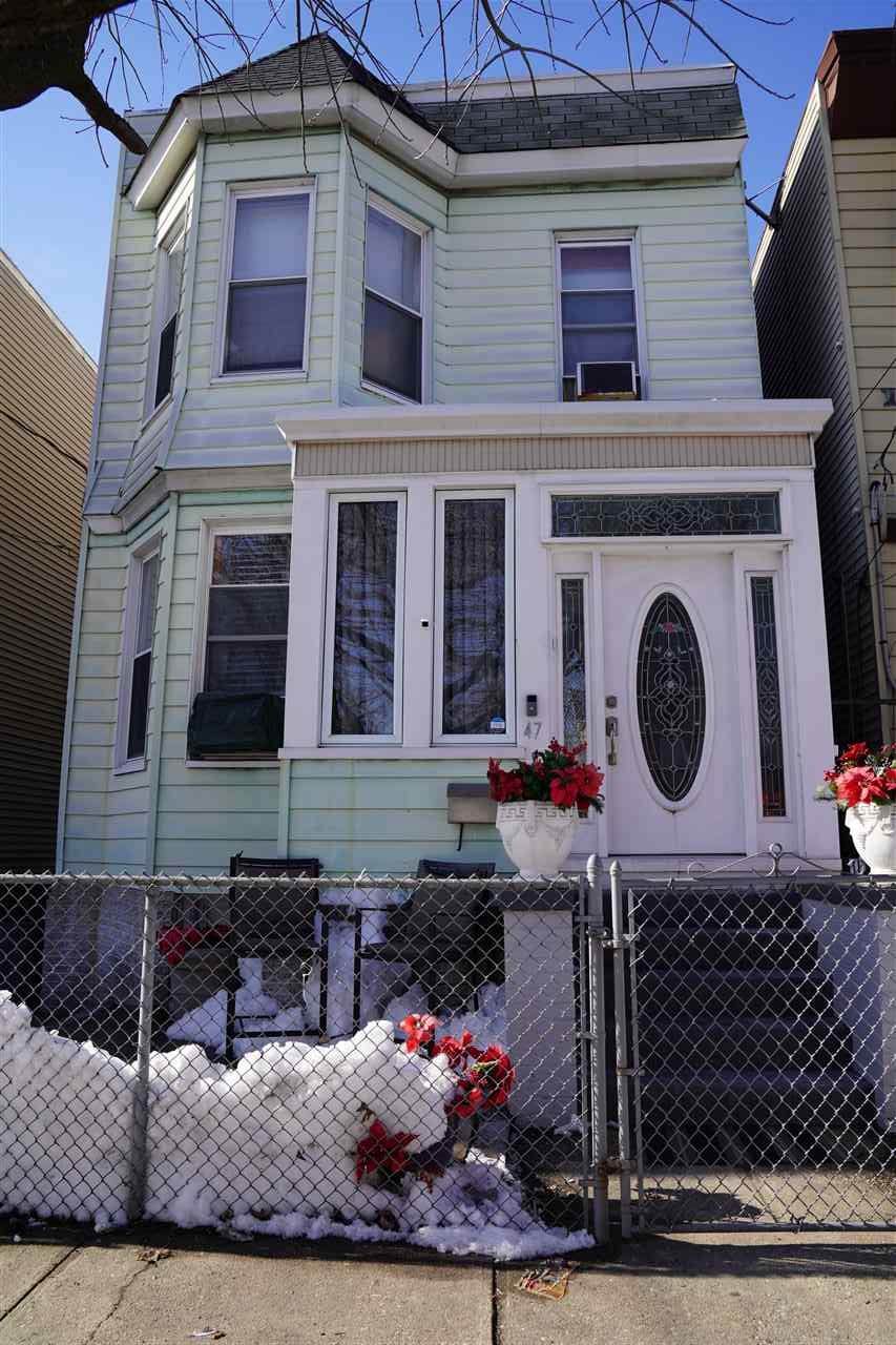 47 Garrison Ave - Photo 1