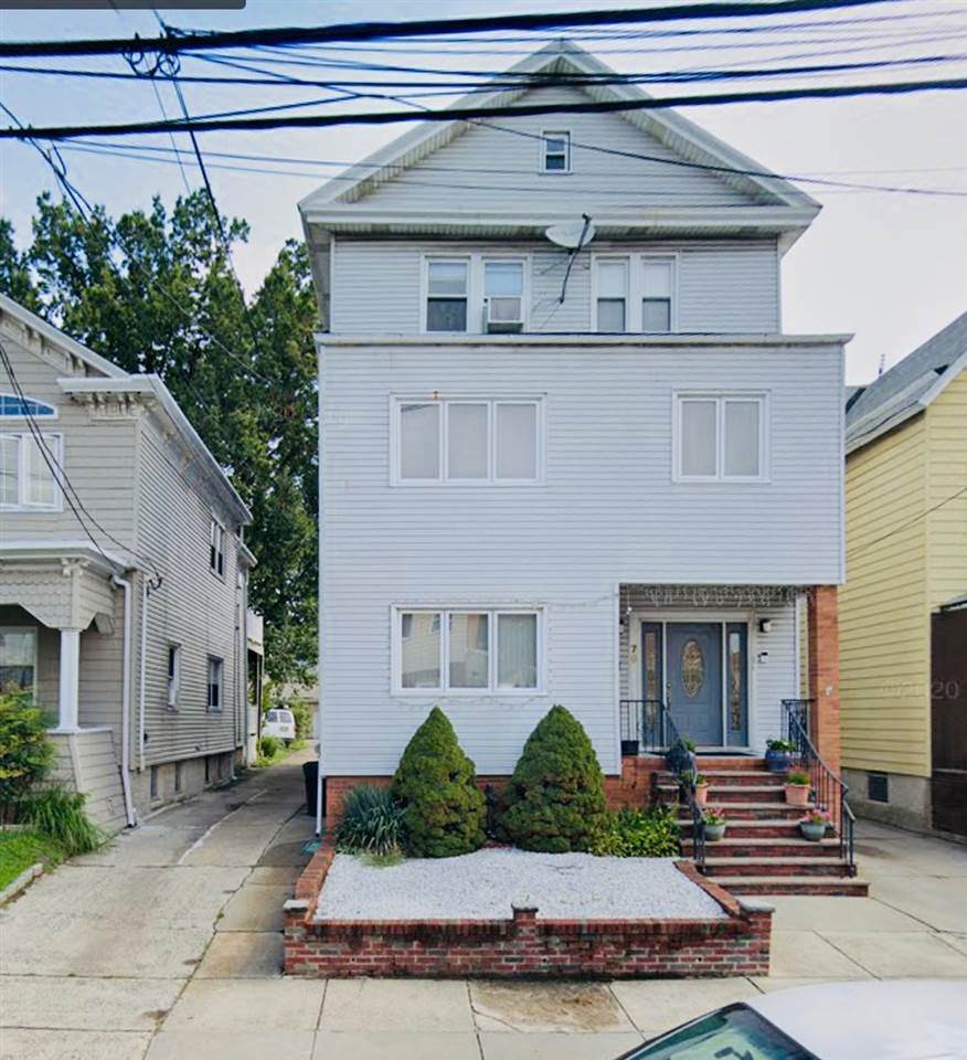 79 West 32Nd St - Photo 1