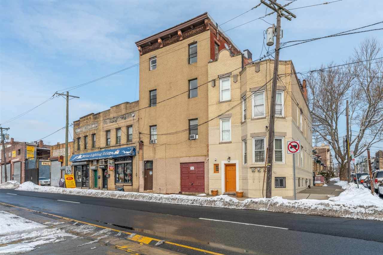 318 Hoboken Ave - Photo 1