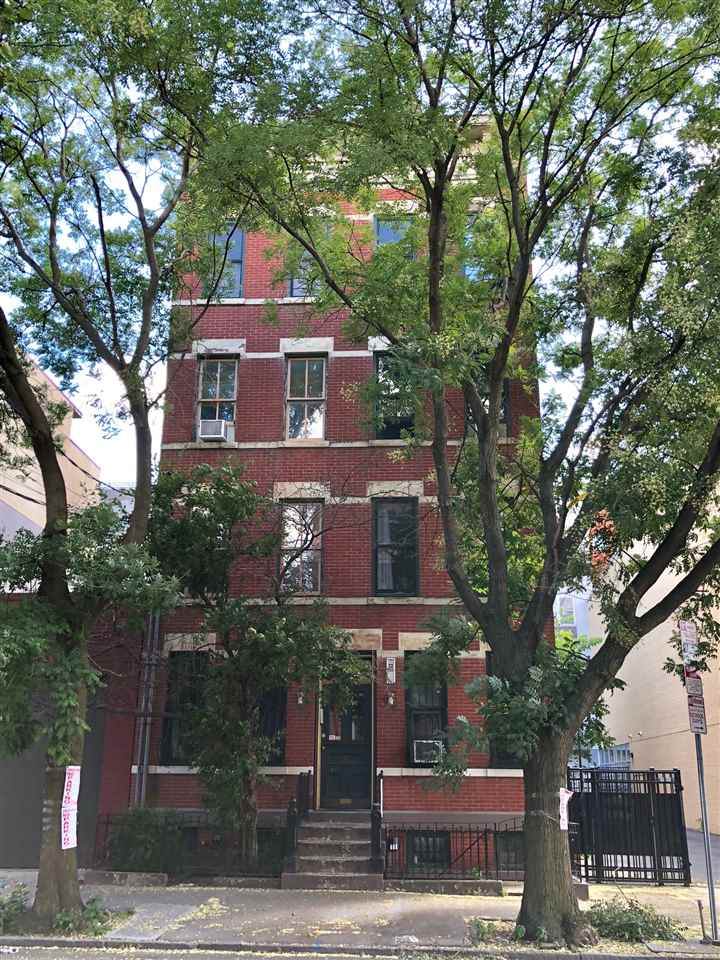 97 Bright St - Photo 1