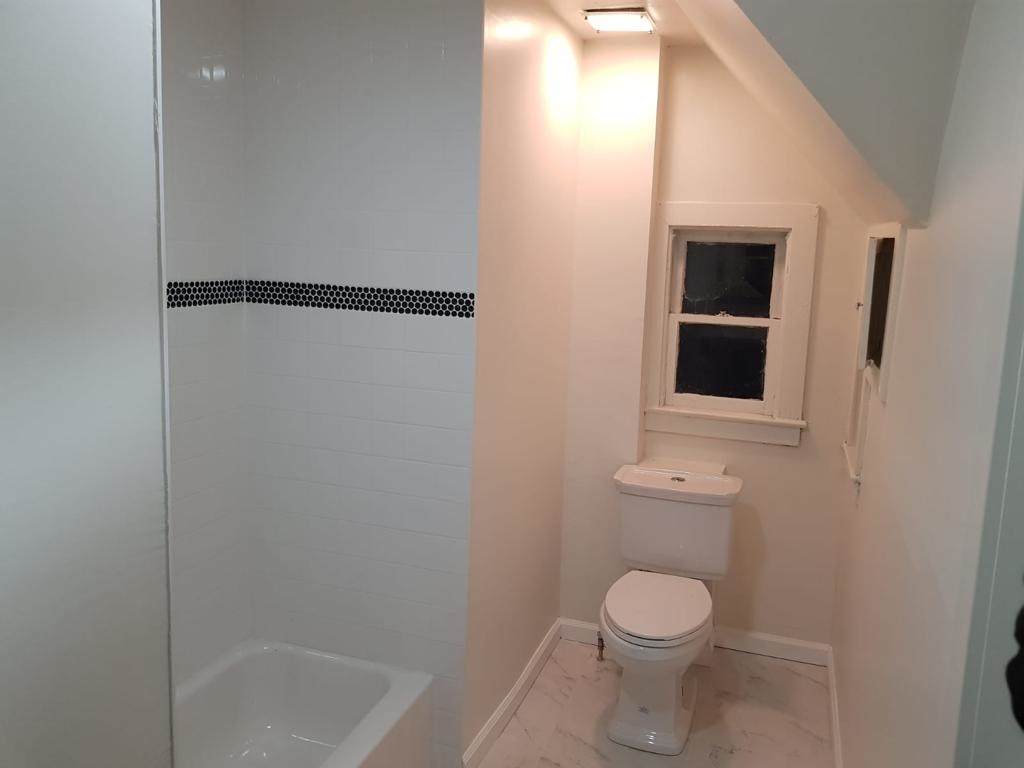 152 Harrison Ave - Photo 1
