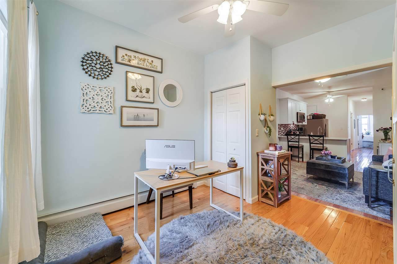 35 Poplar St - Photo 1