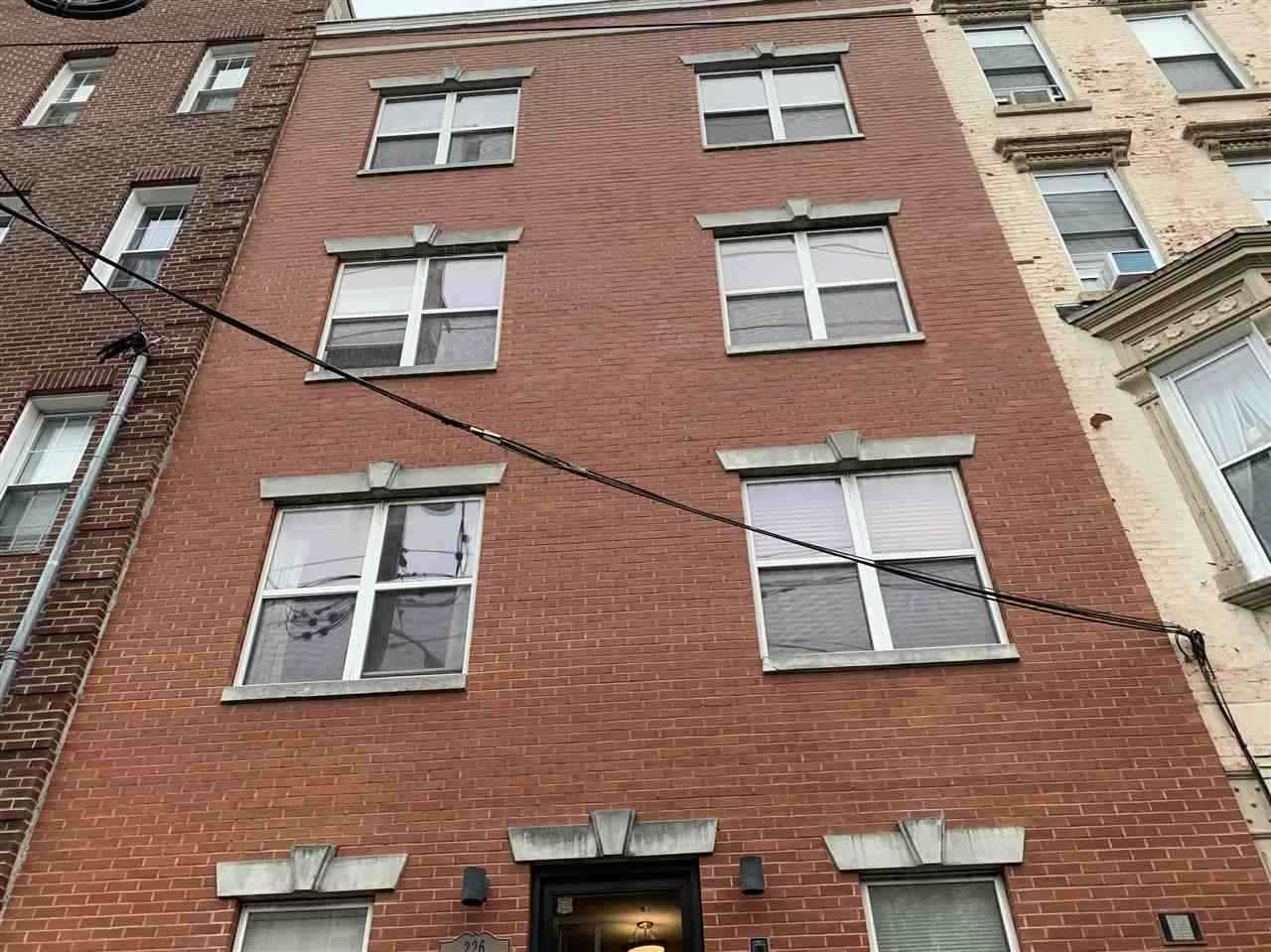 226 Madison St - Photo 1