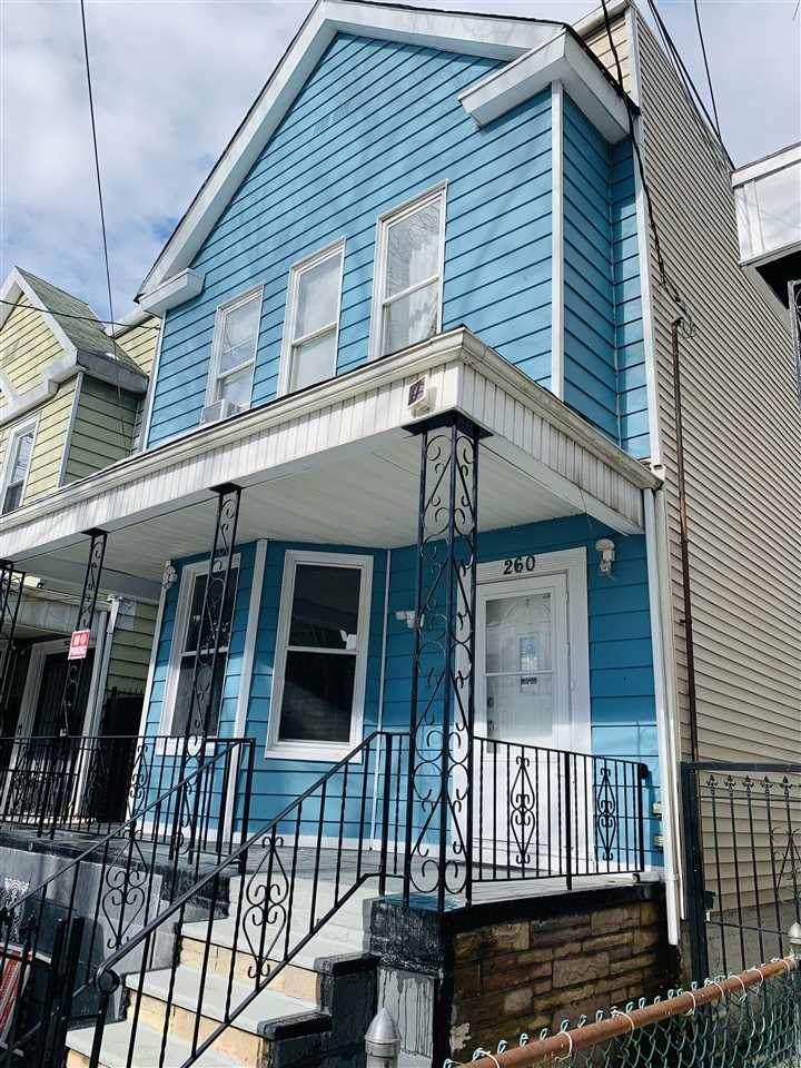 260 Clinton Ave - Photo 1