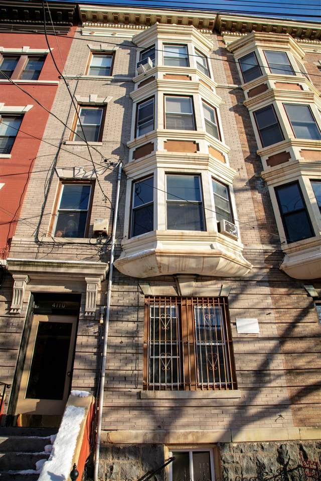 4110 Park Ave - Photo 1