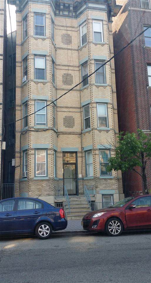 1619 Palisade Ave - Photo 1