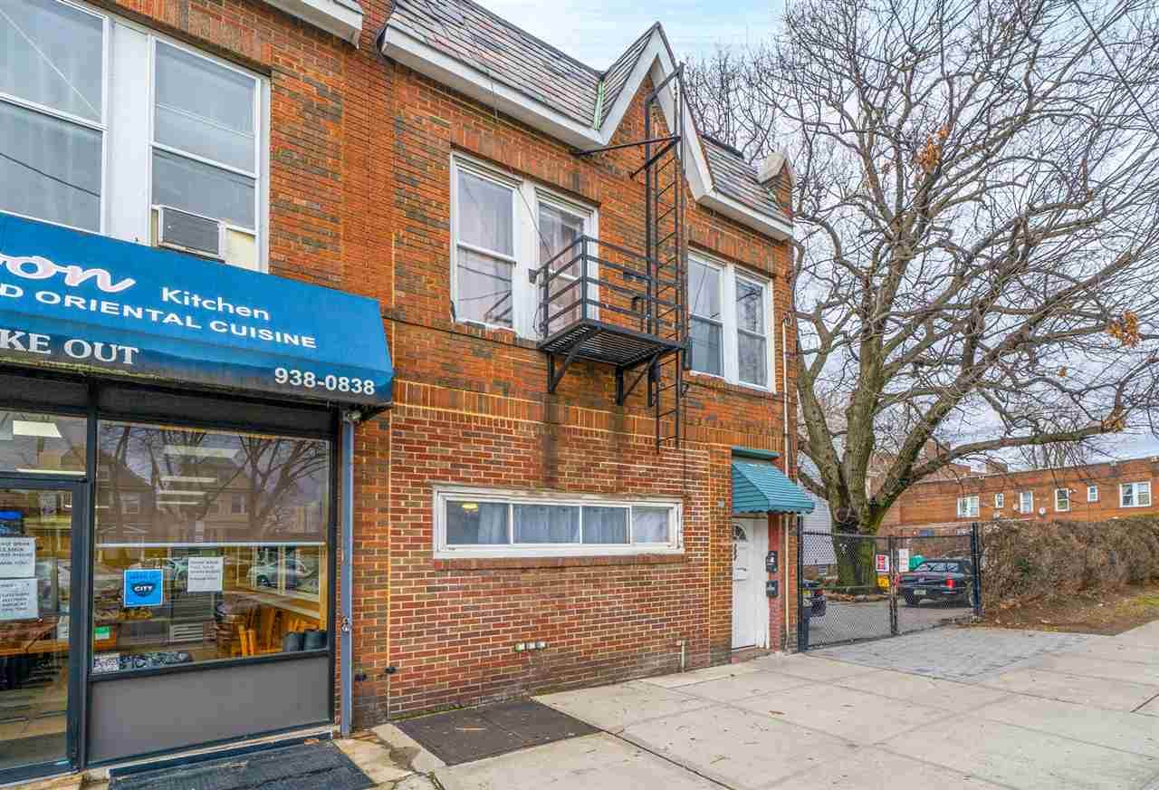 197 Mallory Ave - Photo 1