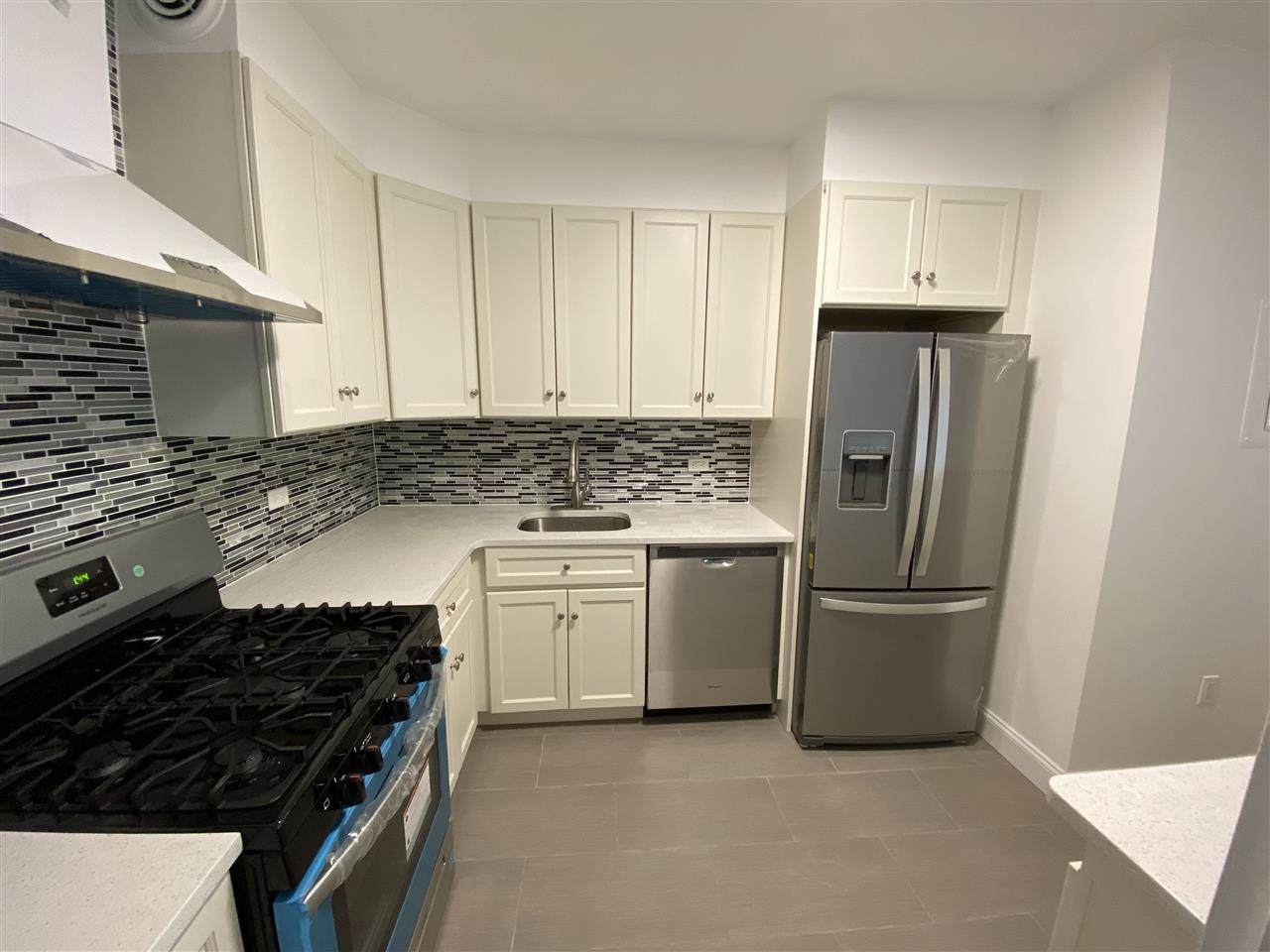 45 River Dr South - Photo 1