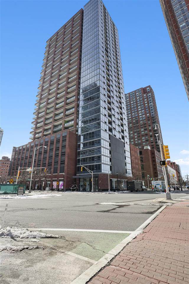 389 Washington St - Photo 1