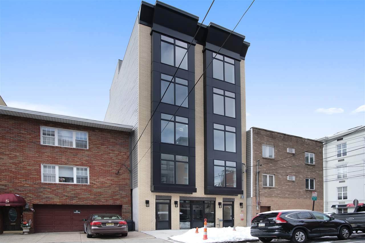 630 Adams St - Photo 1