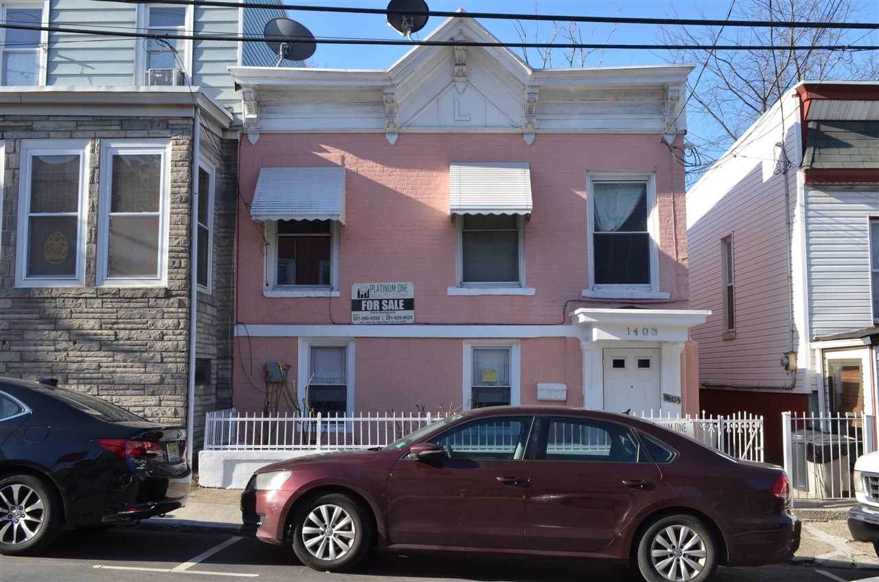 1403 14TH ST - Photo 1