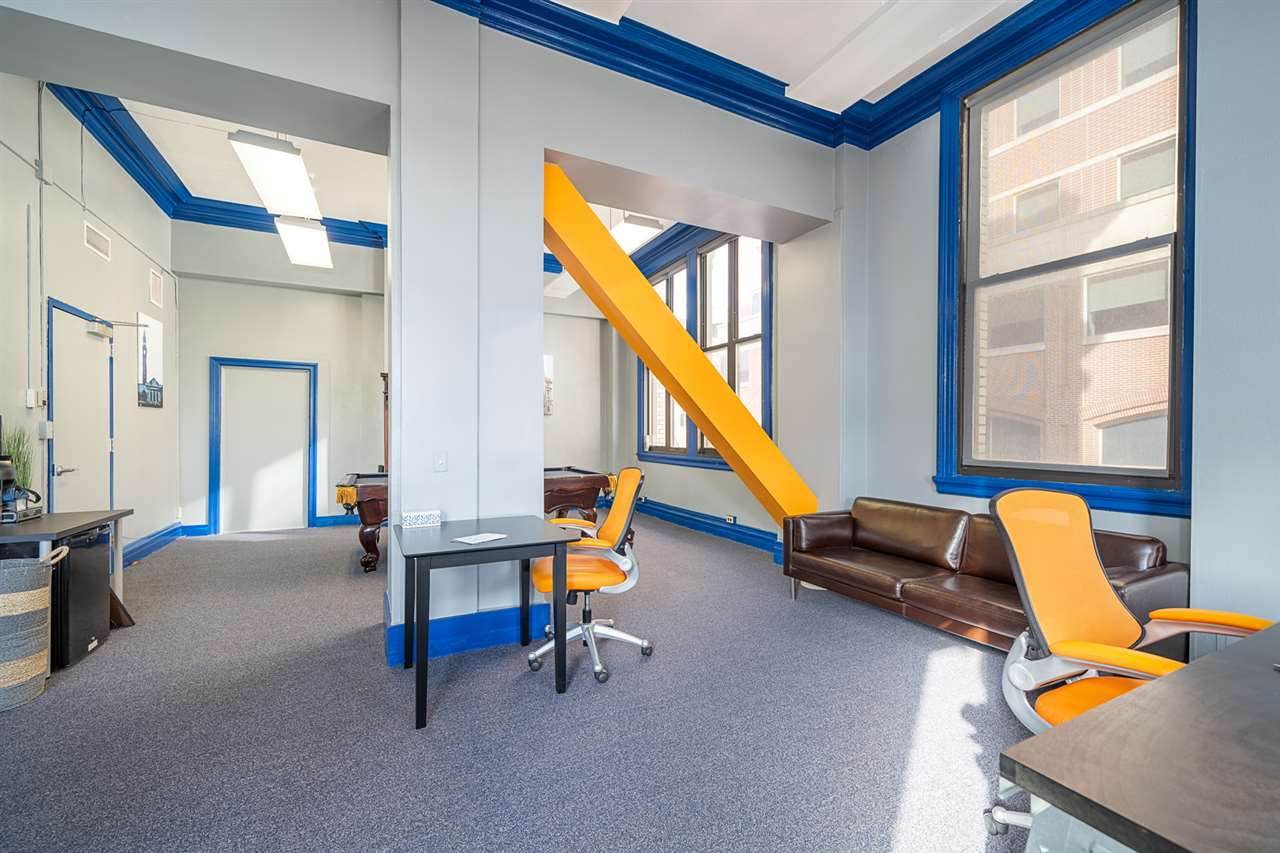 95 River St - Photo 1