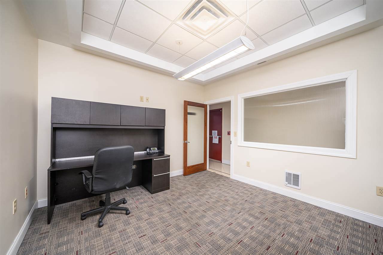 306 Washington St - Photo 1