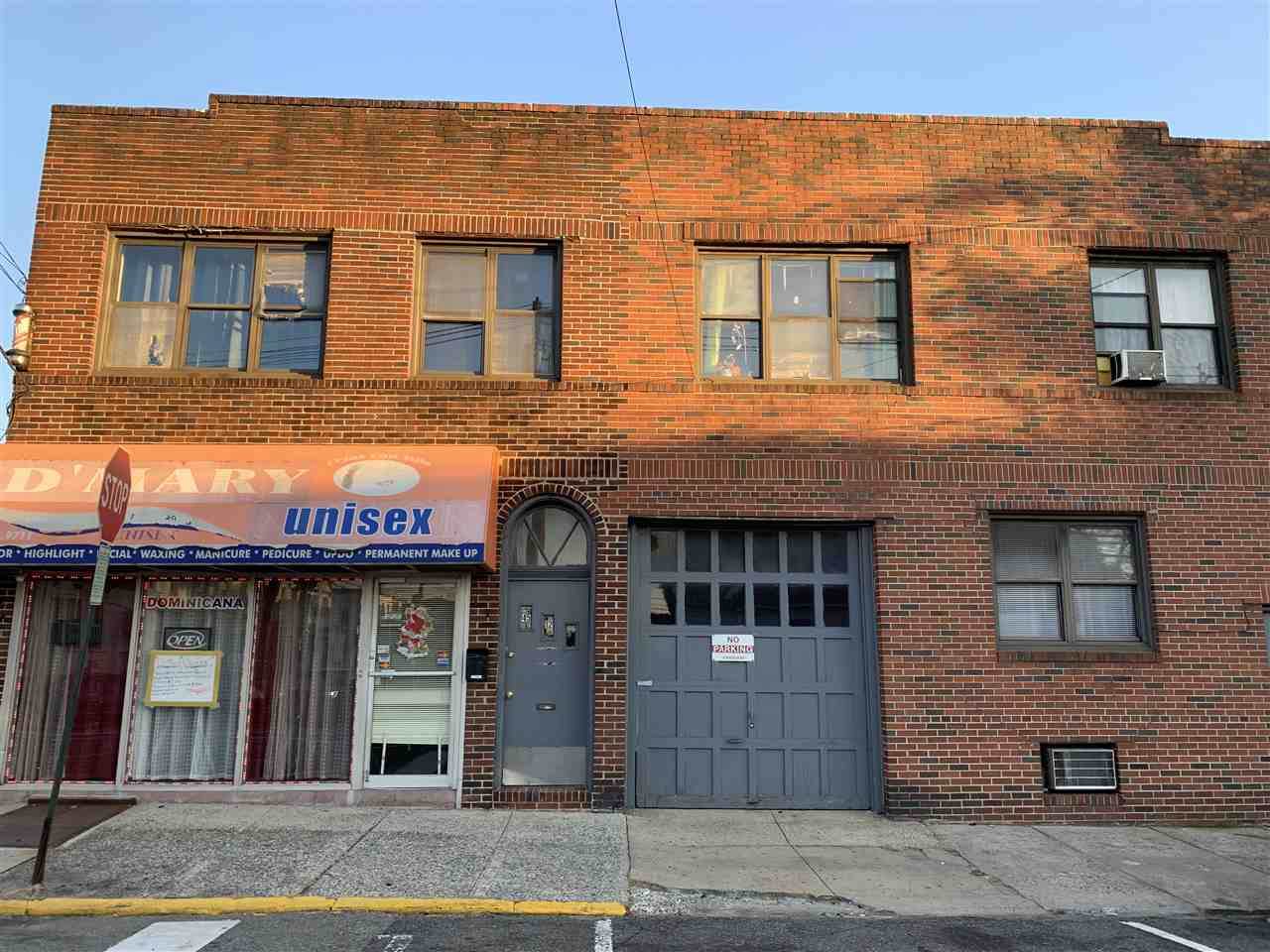 4512 Grand Ave - Photo 1