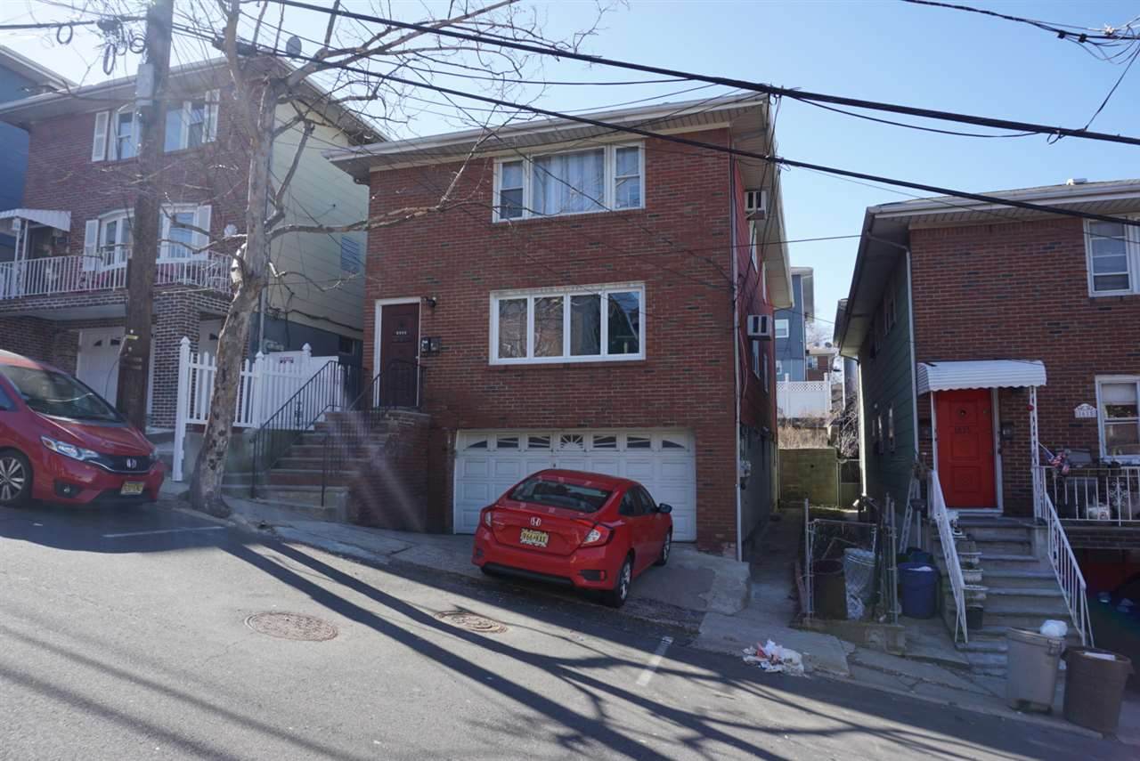 1609 73RD ST - Photo 1