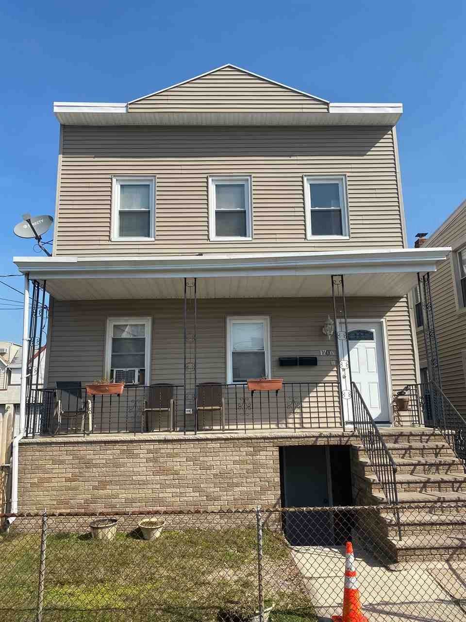 1706 47TH ST - Photo 1
