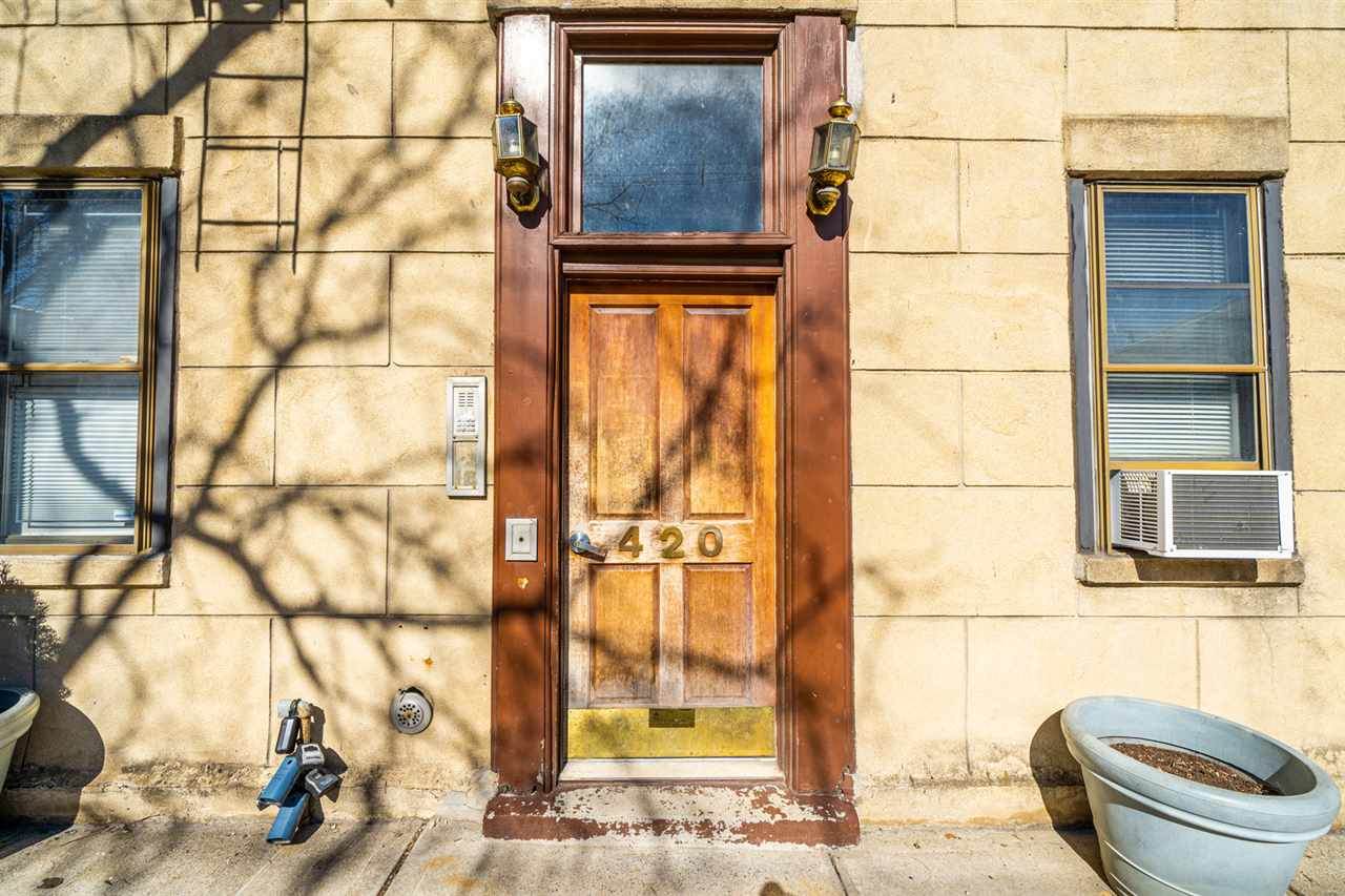 420 2ND ST - Photo 1