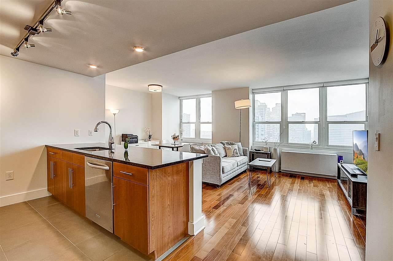 88 Morgan St - Photo 1