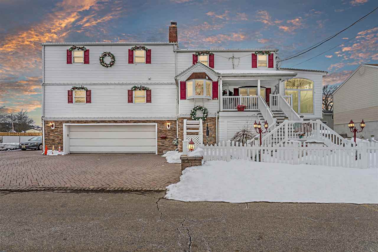 119 William St - Photo 1