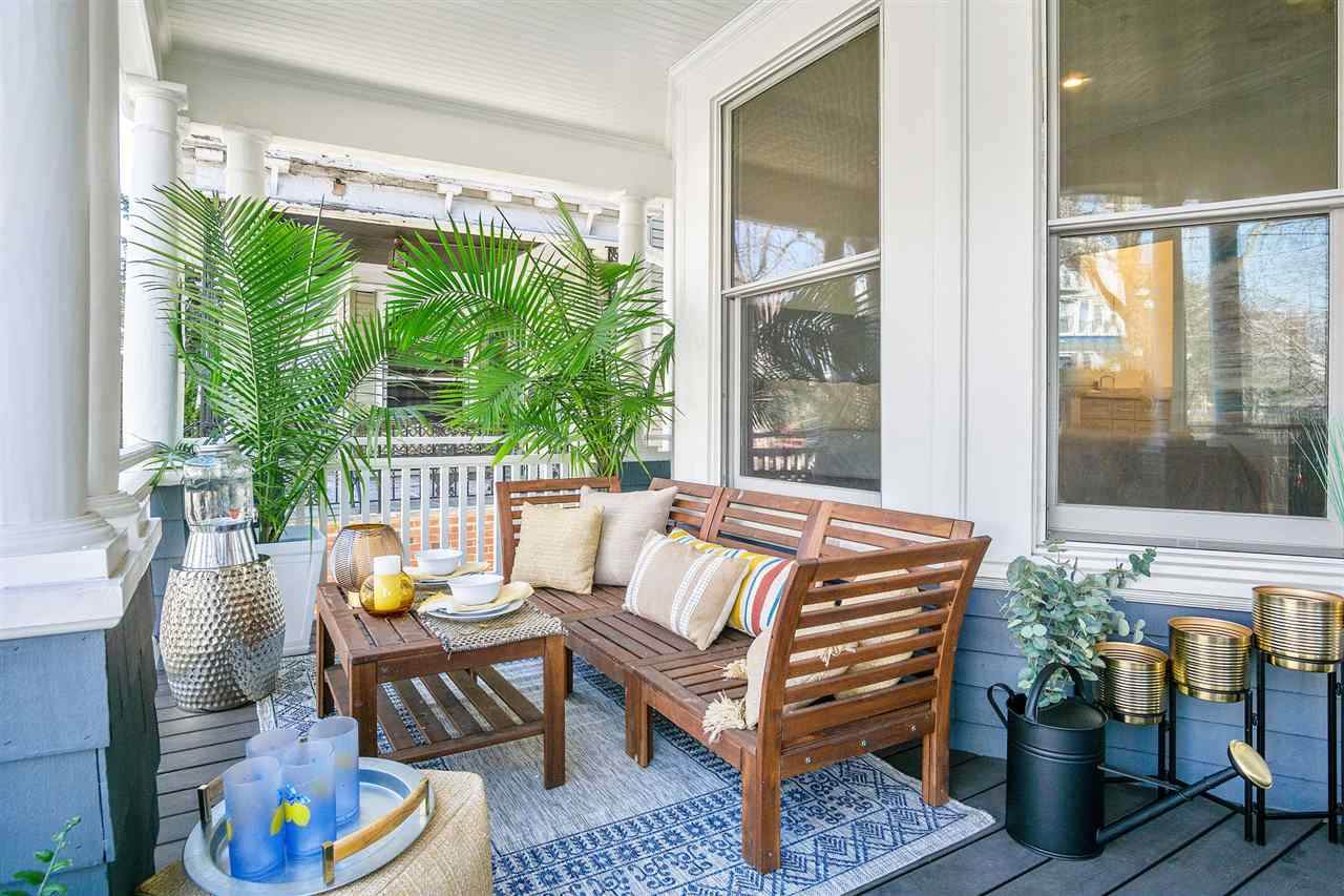 41 Bentley Ave - Photo 1