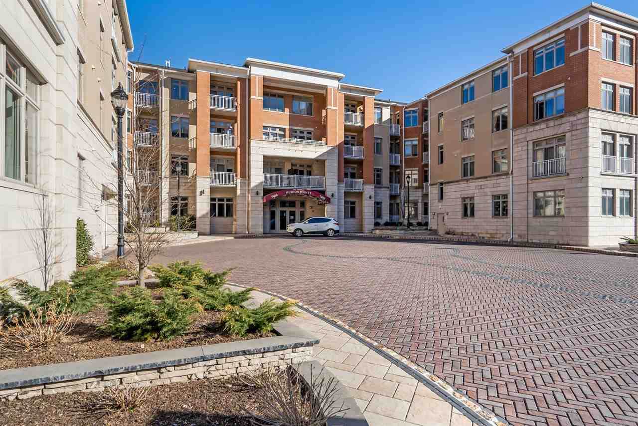 7400 River Rd - Photo 1
