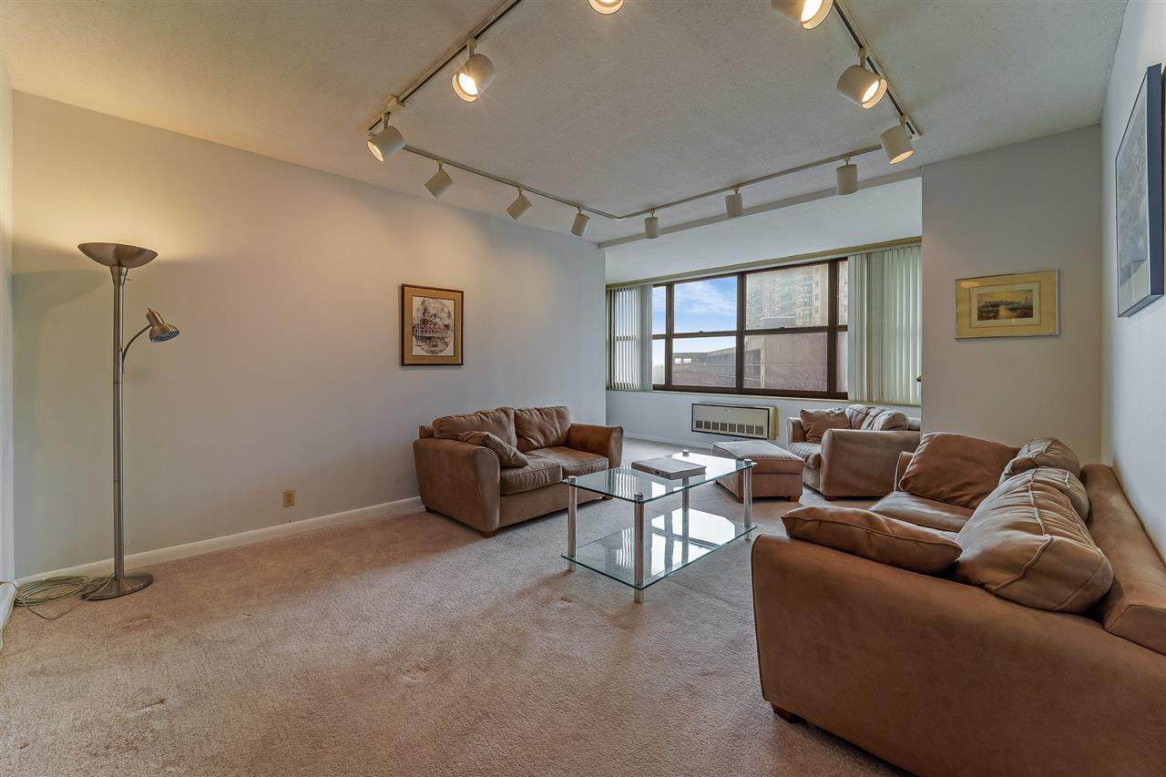 7000 Blvd East - Photo 1