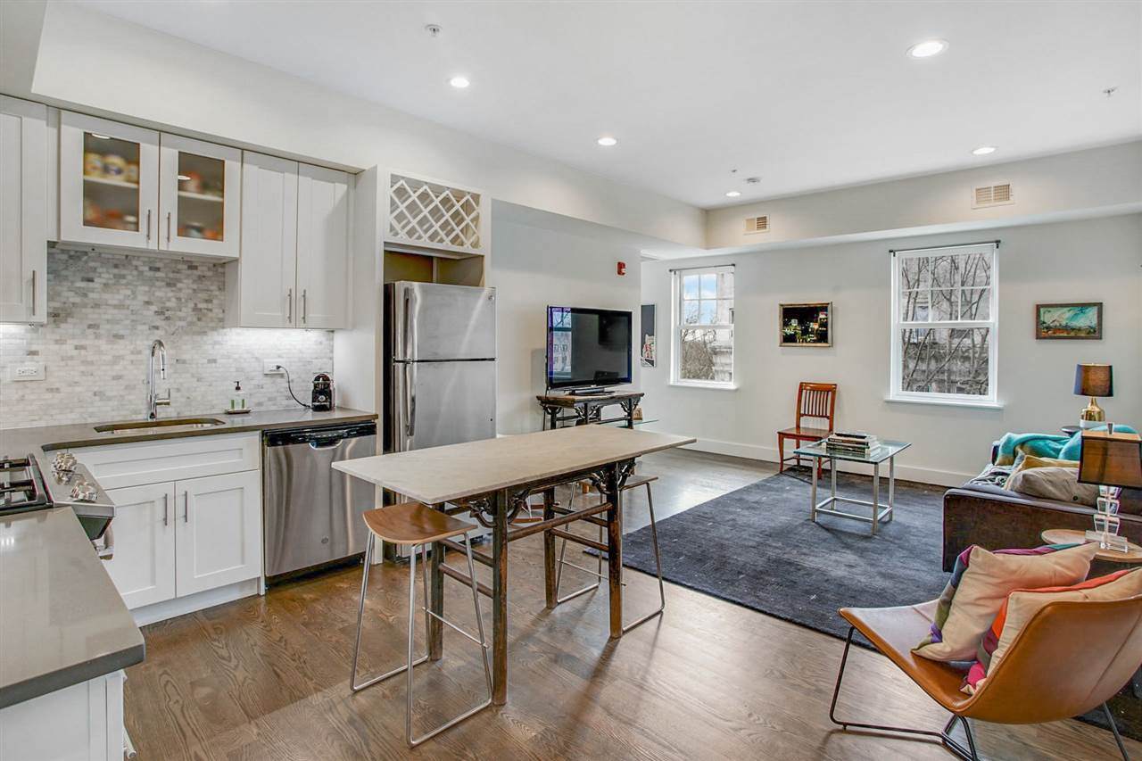 126 Delaware Ave - Photo 1